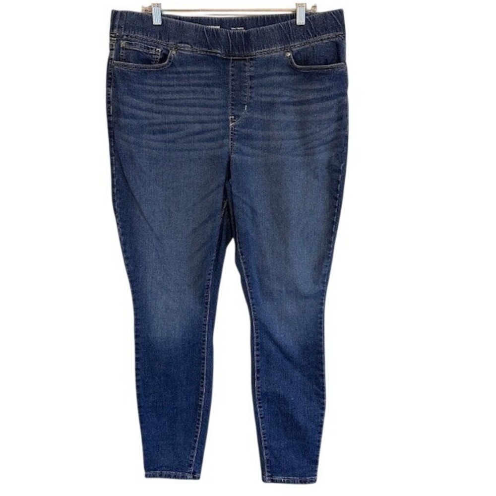 Signature‎ Gold Levi Strauss Women's Shaping Pull On Skinny Denim Jeans 18